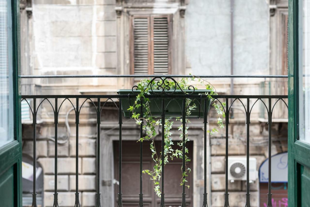 Qasr Home Beautiful Apartment In Palermo Bagian luar foto